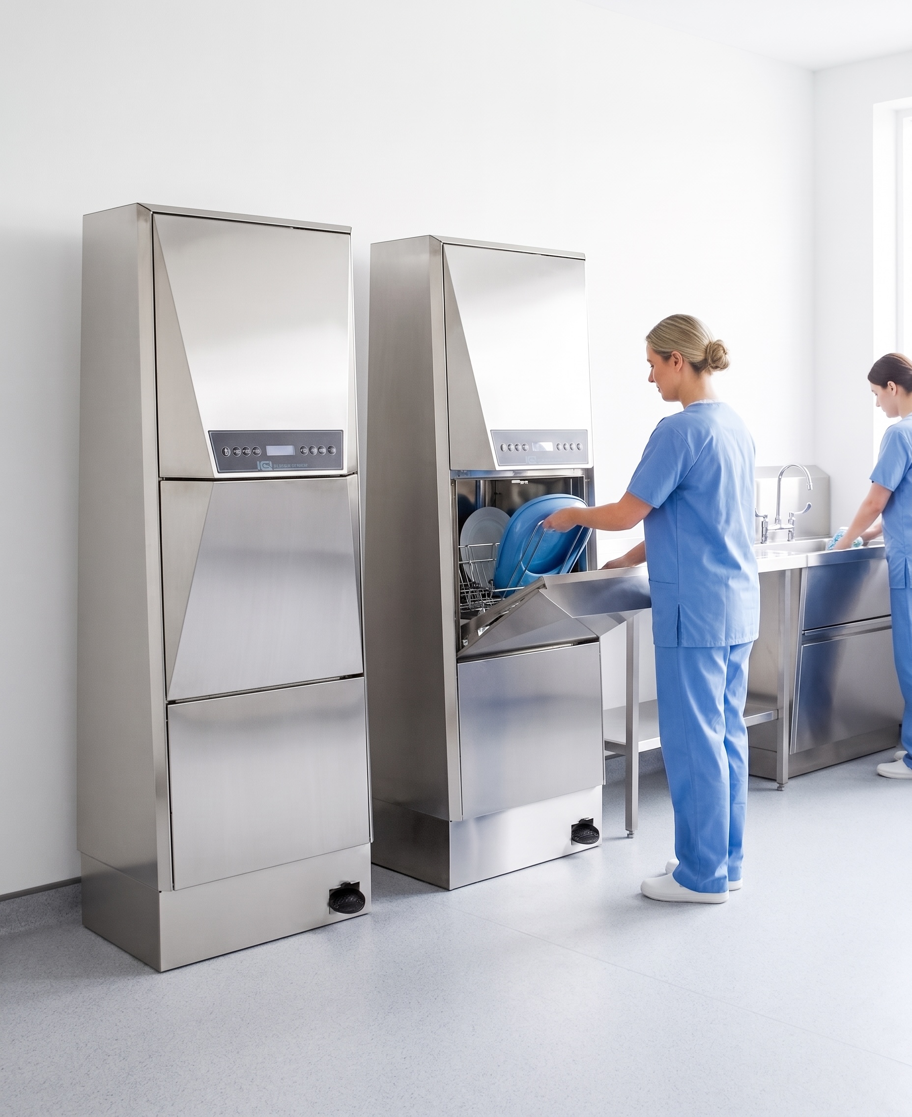 KEN 736 Bedpan Washer-Disinfector in Hospital or Nursing Home Pan Room Operation